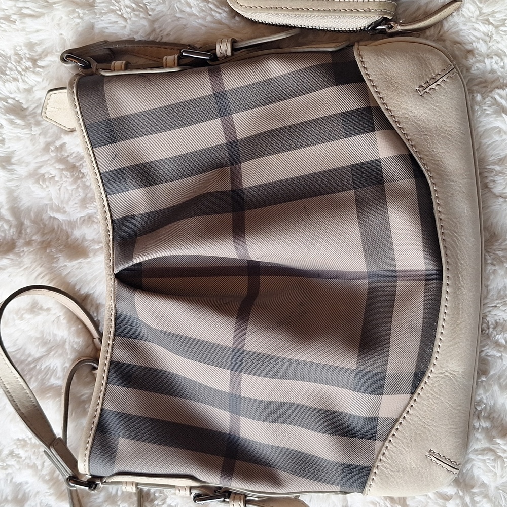 Sale! Pre-owned Burberry Smoked Trench Coated Crossbody Bag Plus … - Picture 4 of 16